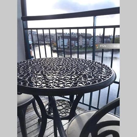 Waterfront Living In Leith With Free Parking! Διαμέρισμα Εδιμβούργο Εξωτερικό φωτογραφία