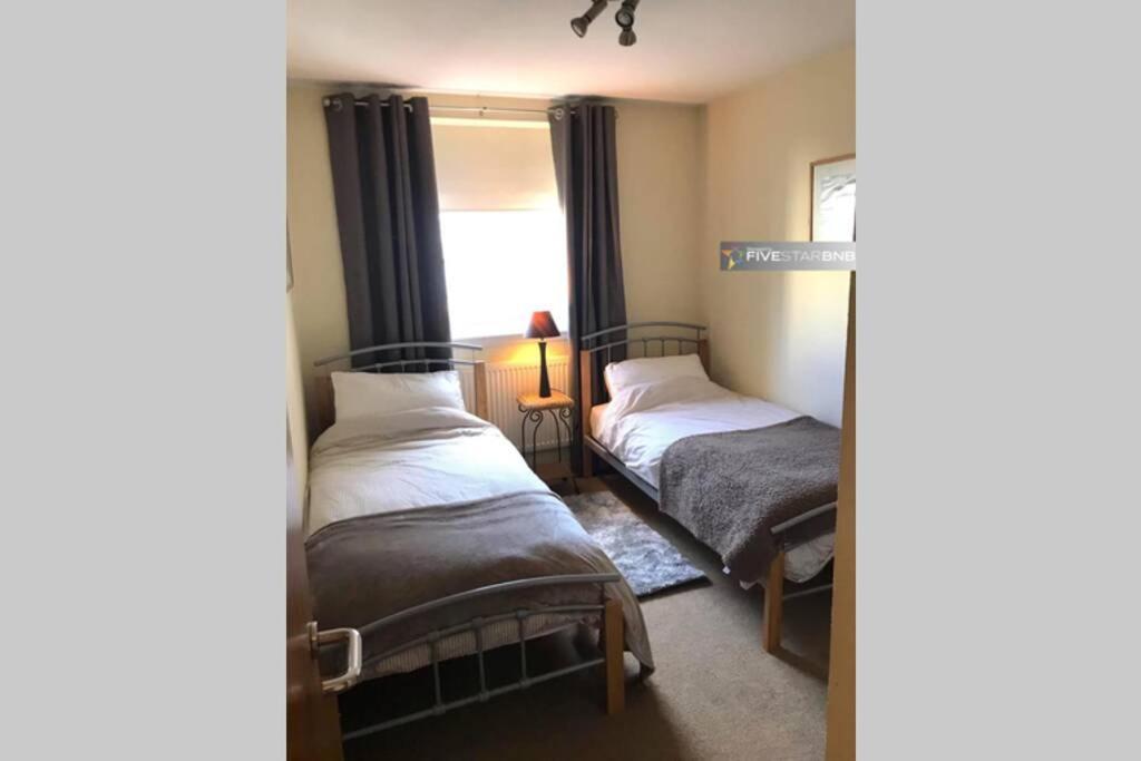 Waterfront Living In Leith With Free Parking! Διαμέρισμα Εδιμβούργο Εξωτερικό φωτογραφία