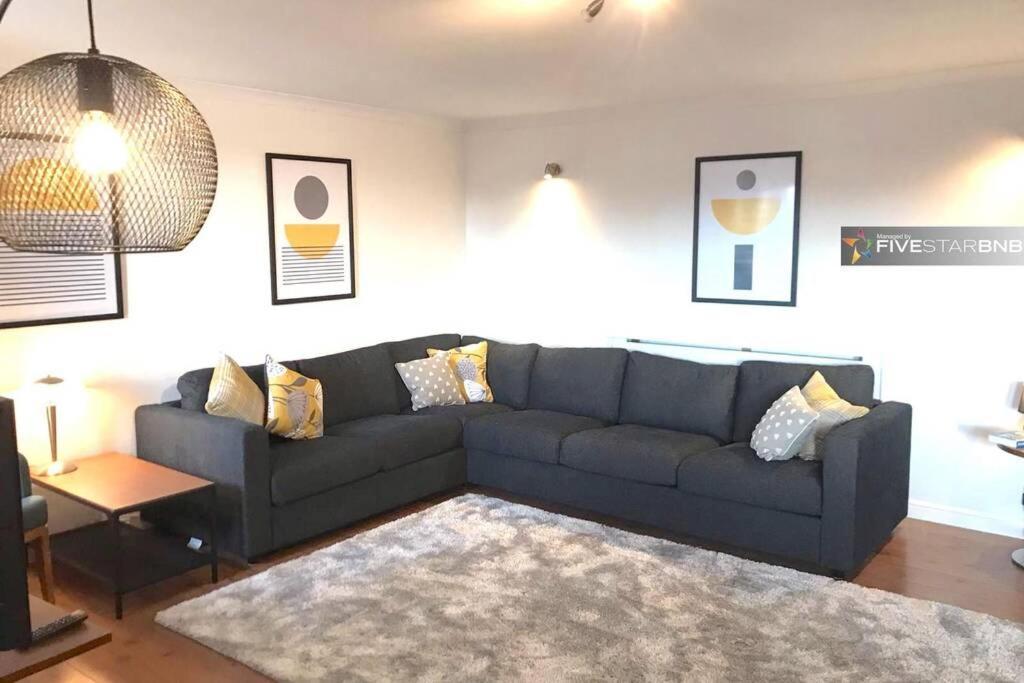 Waterfront Living In Leith With Free Parking! Διαμέρισμα Εδιμβούργο Εξωτερικό φωτογραφία