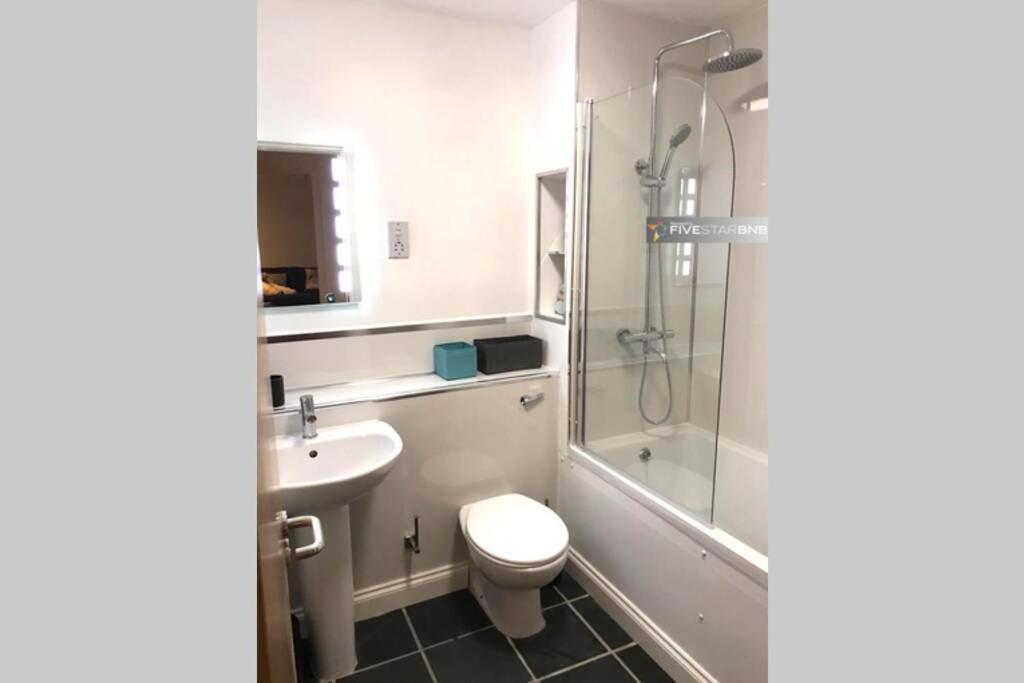 Waterfront Living In Leith With Free Parking! Διαμέρισμα Εδιμβούργο Εξωτερικό φωτογραφία